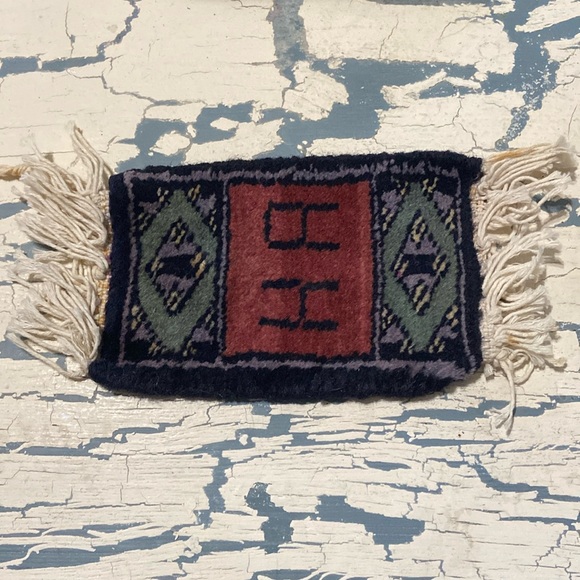 Vintage Miniature Rug - Picture 1 of 5